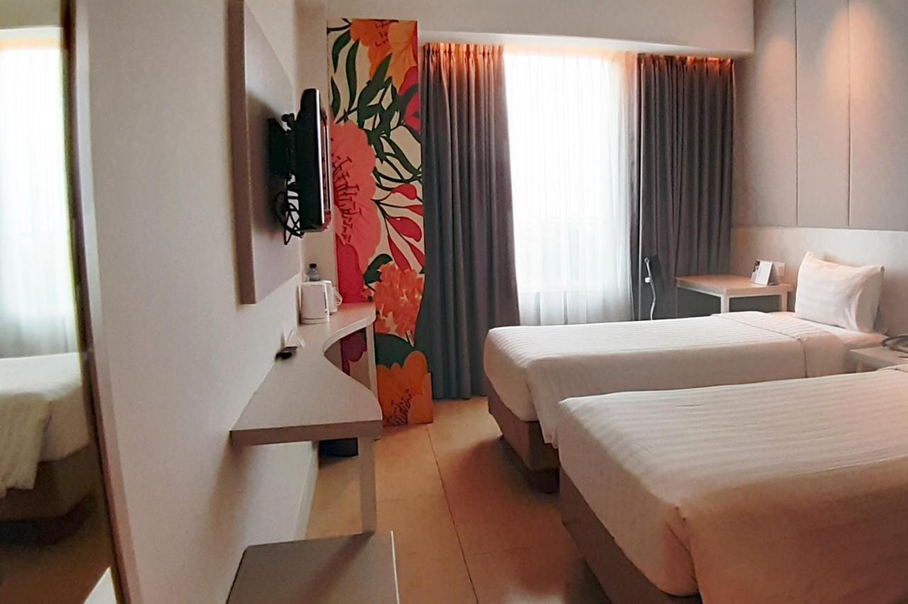 Park Hotel Cawang Cakarta Dış mekan fotoğraf