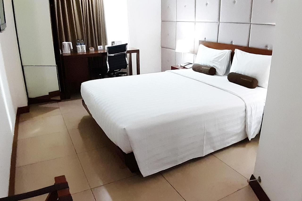 Park Hotel Cawang Cakarta Dış mekan fotoğraf