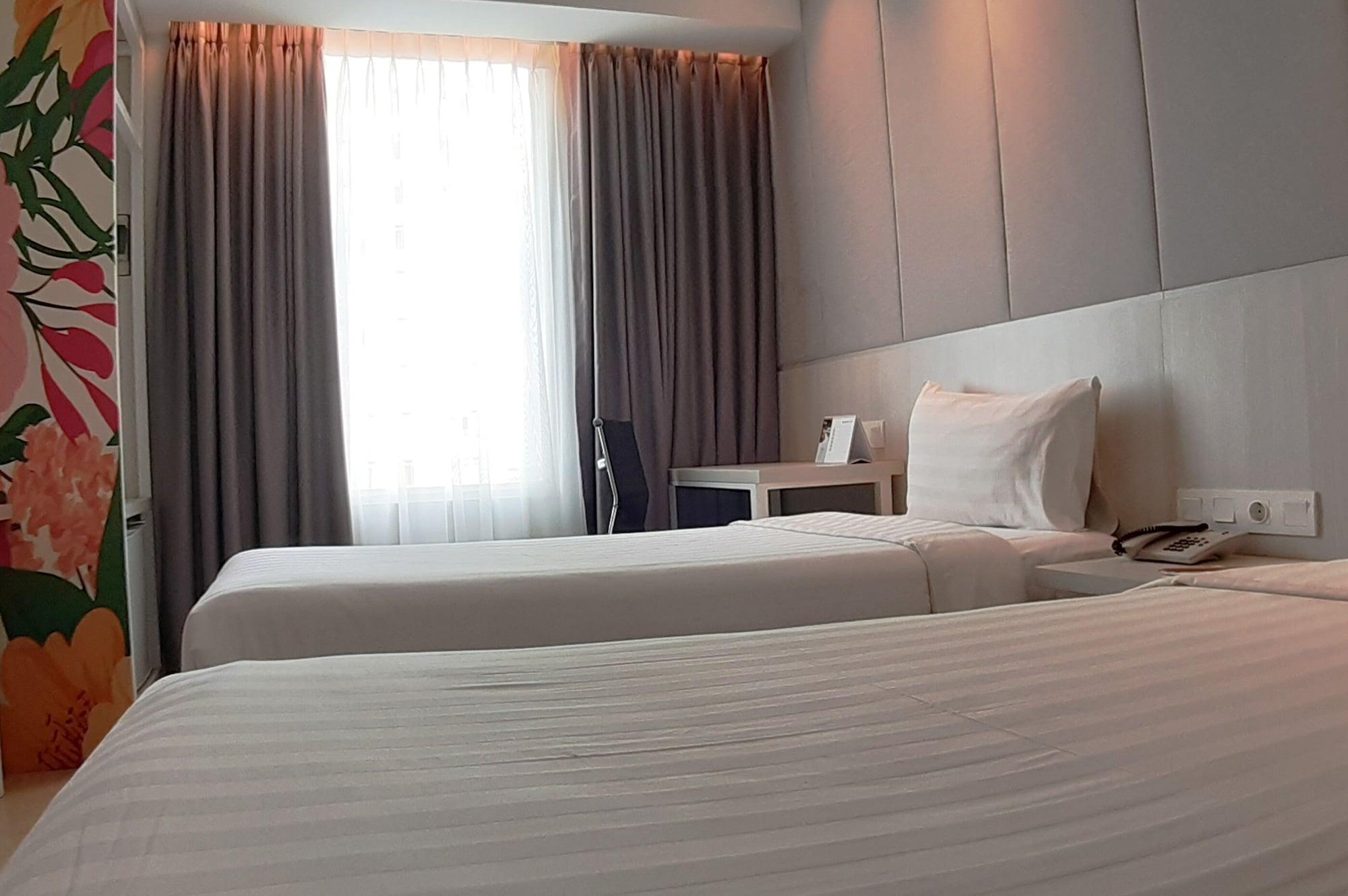Park Hotel Cawang Cakarta Dış mekan fotoğraf