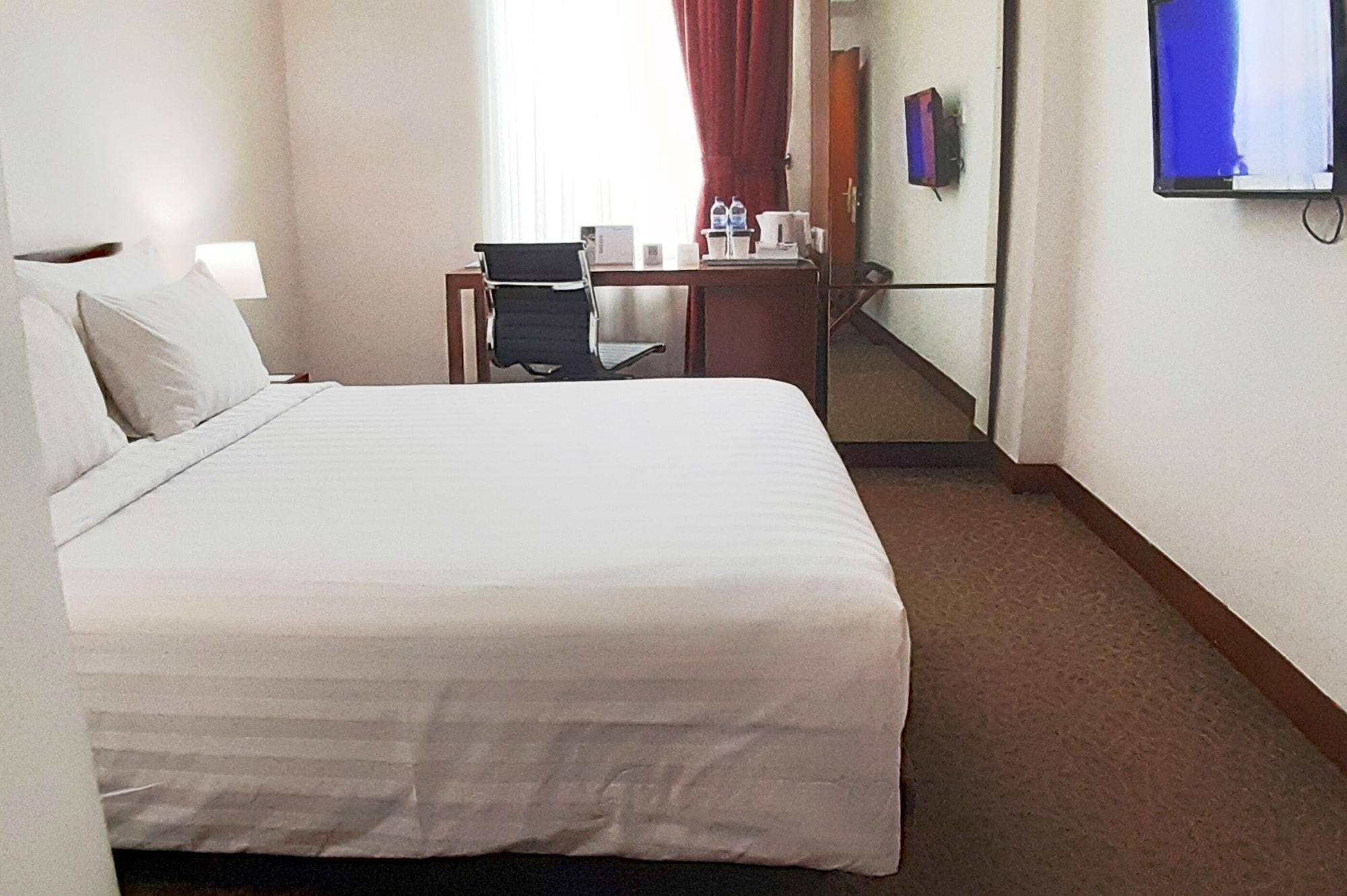 Park Hotel Cawang Cakarta Dış mekan fotoğraf