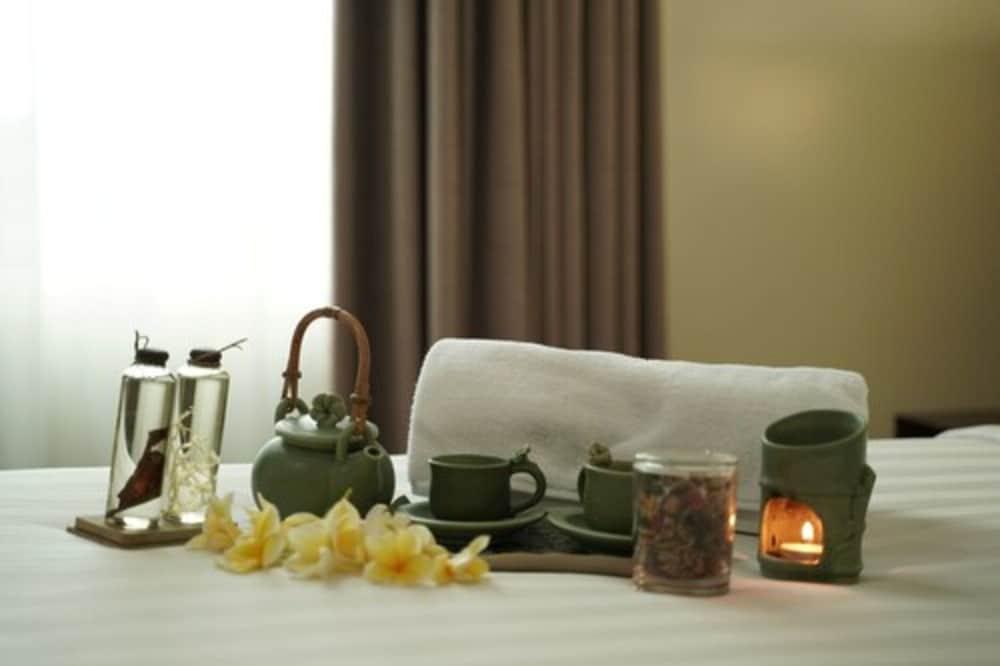 Park Hotel Cawang Cakarta Dış mekan fotoğraf