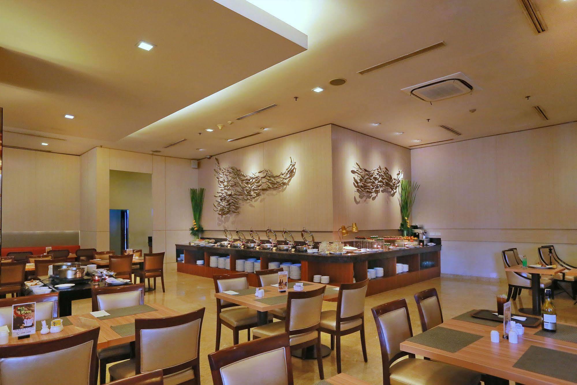 Park Hotel Cawang Cakarta Dış mekan fotoğraf